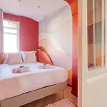 Bright Apartment 2 Bedrooms & Air Conditioning Paris 17