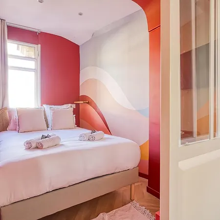Bright 2 Bedrooms & Air Conditioning 17 Appartamento