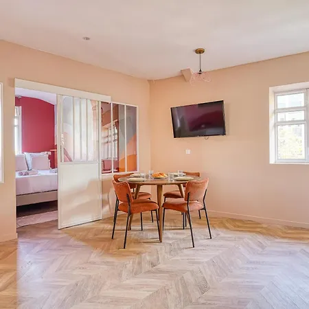 Bright 2 Bedrooms & Air Conditioning 17 Appartamento Parigi