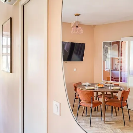 Bright 2 Bedrooms & Air Conditioning 17 * Parigi