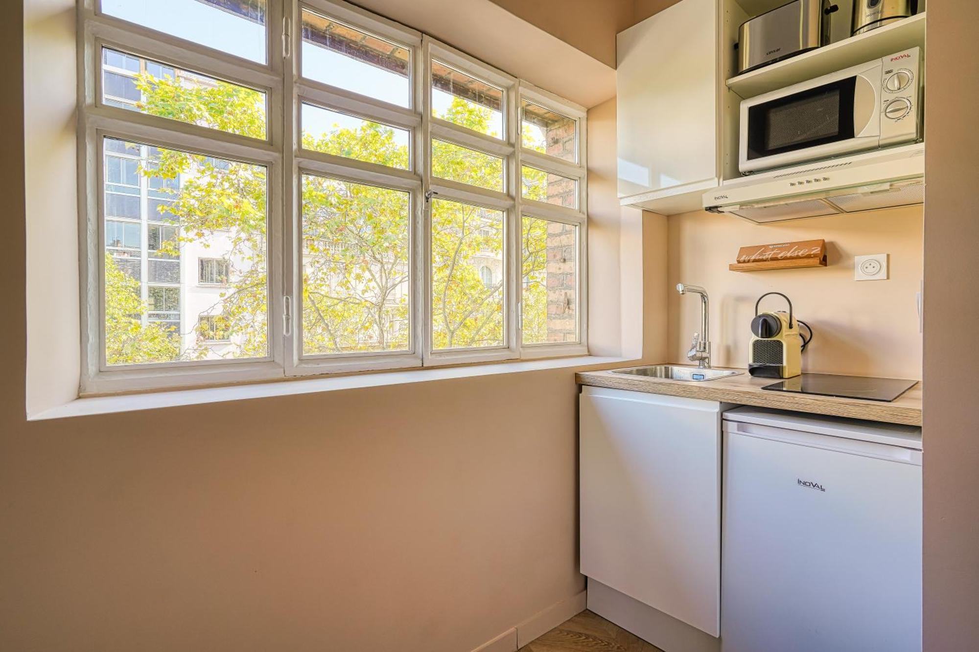 Bright 2 Bedrooms & Air Conditioning 17 Appartamento